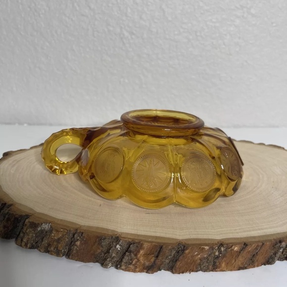 Fostoria Amber Glass Coin Dot Handled Dish Eagle - Picture 3 of 6